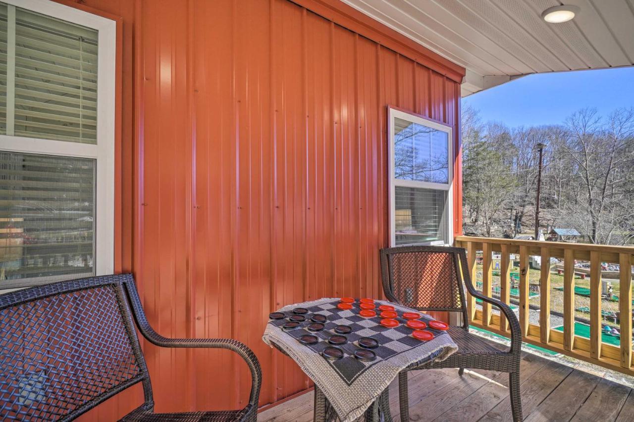 Peaceful On 52 Acres! Cookeville