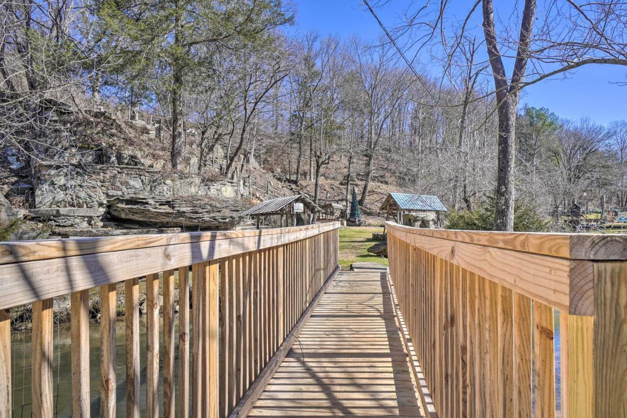 Peaceful On 52 Acres! Cookeville